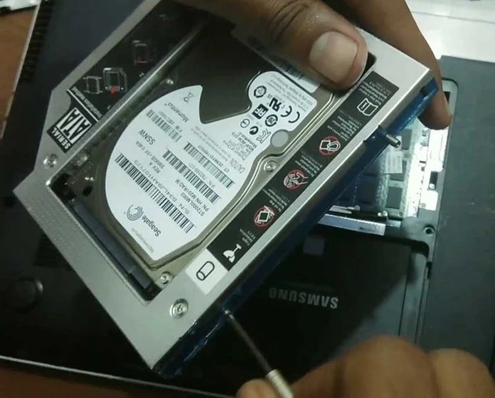 نحوه قرار دادن SSD به جای DVD رایتر لپ تاپ